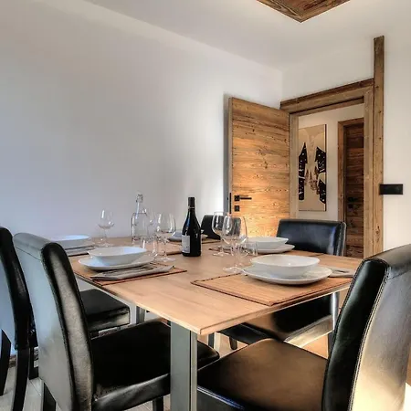 Appartement Familial Au Pied De La Telecabine 4* Saint-Gervais-les-Bains Exterior photo